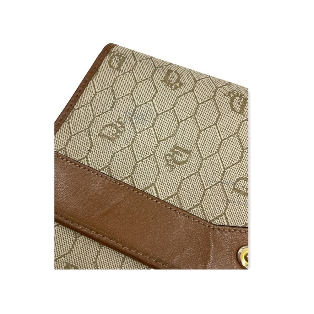 Vintage‎ Dior honeycomb clutch with chain - Picture 11 of 14